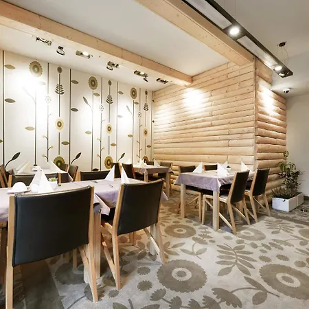 Apartment Vacationclub - Osiedle Podgorze 1b 16 *